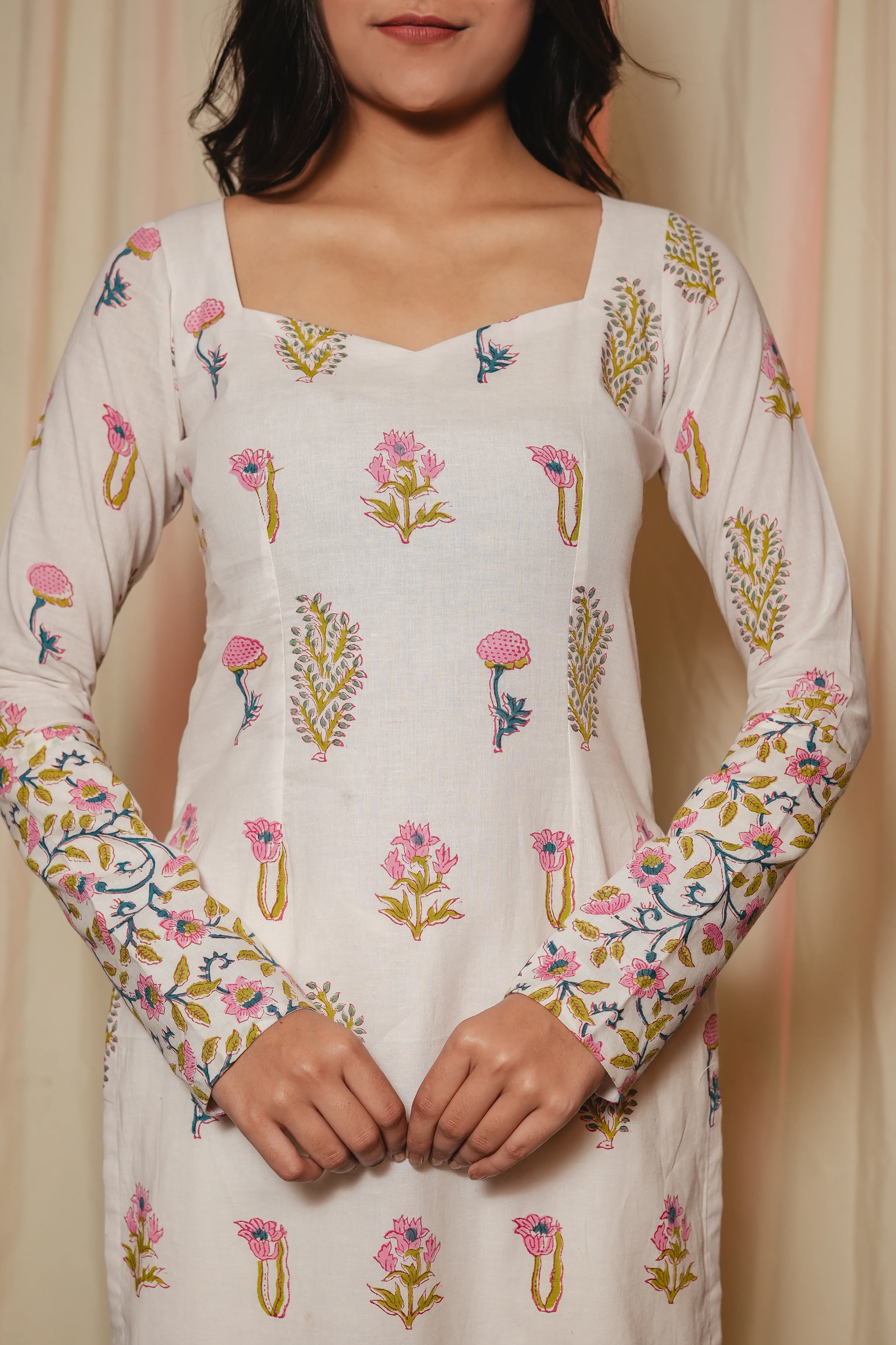 Indah Exclusive
